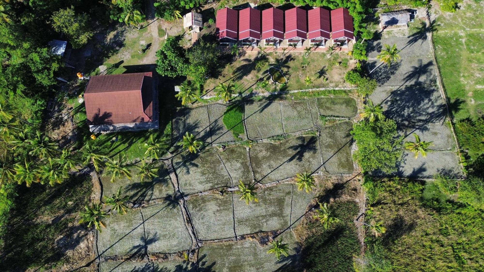 Nuna Bungalows Riung Buitenkant foto