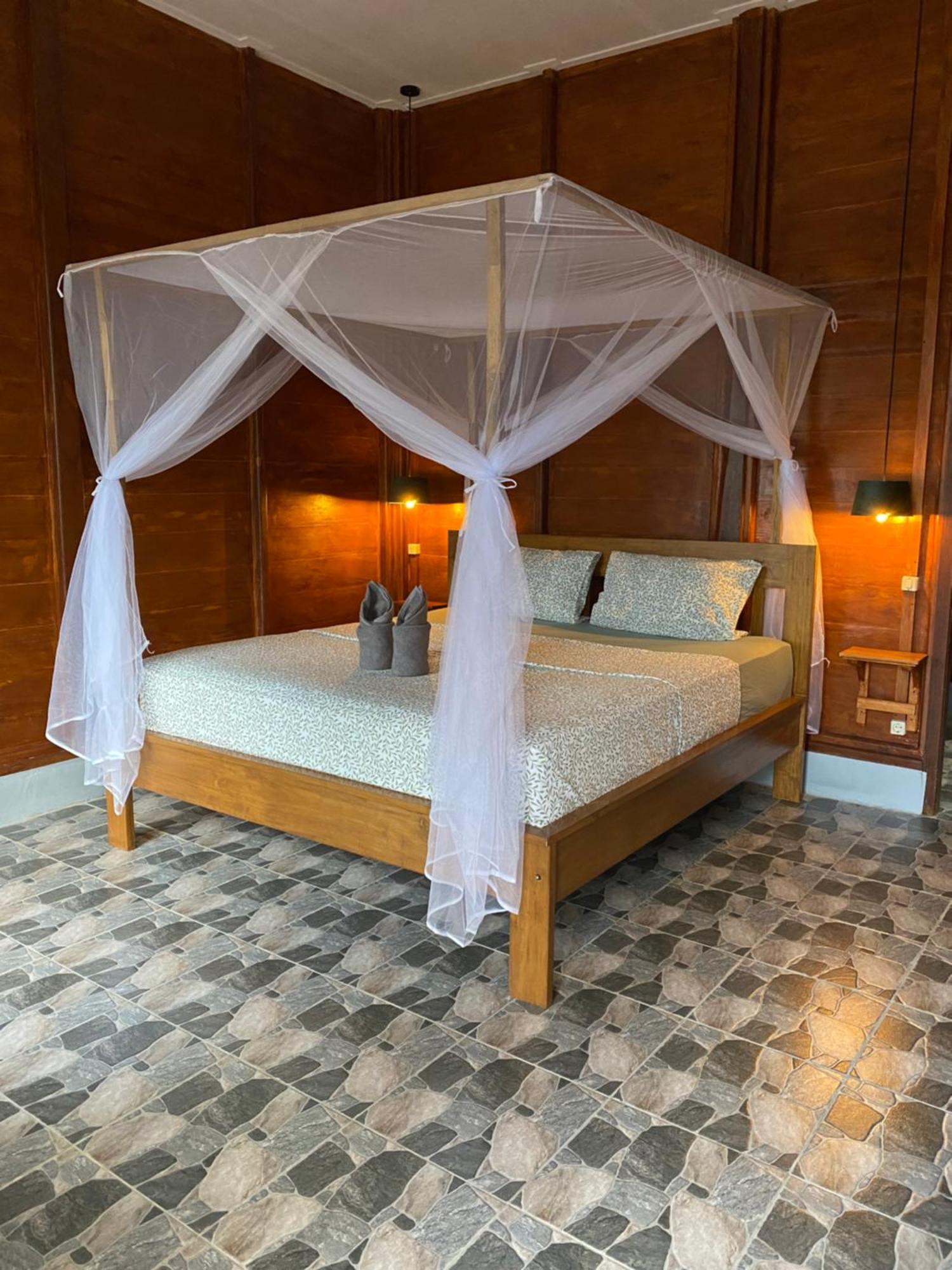 Nuna Bungalows Riung Buitenkant foto